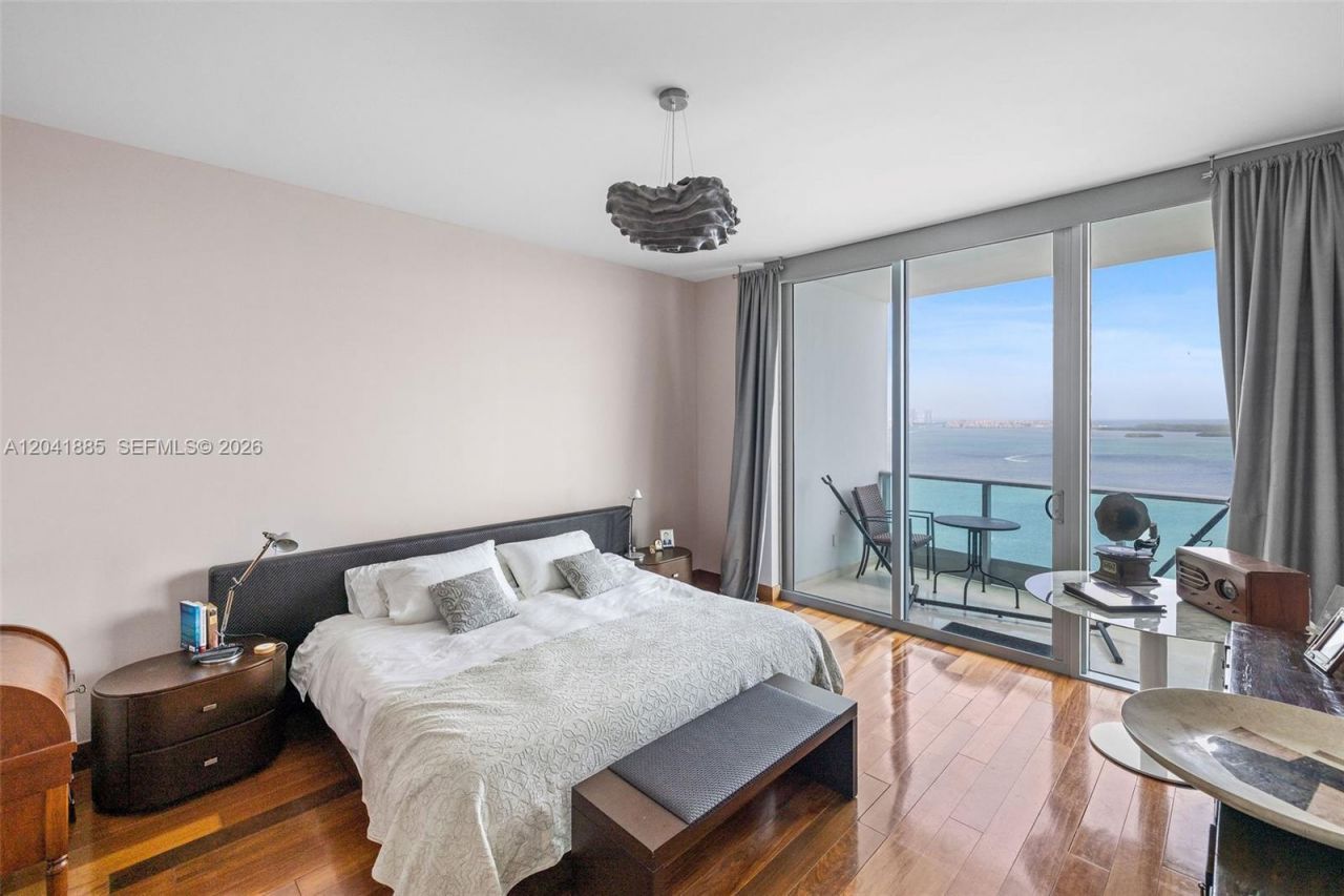 1331 Brickell Bay Dr , Unit 2909, Miami, FL 33131 Photo