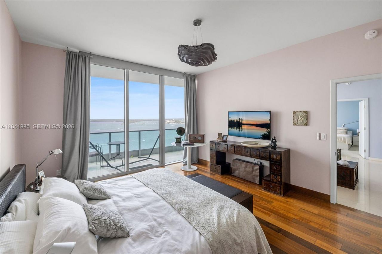 1331 Brickell Bay Dr , Unit 2909, Miami, FL 33131 Photo