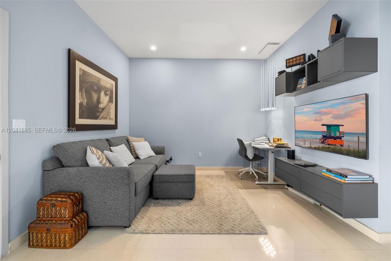 1331 Brickell Bay Dr , Unit 2909, Miami, FL 33131 Photo