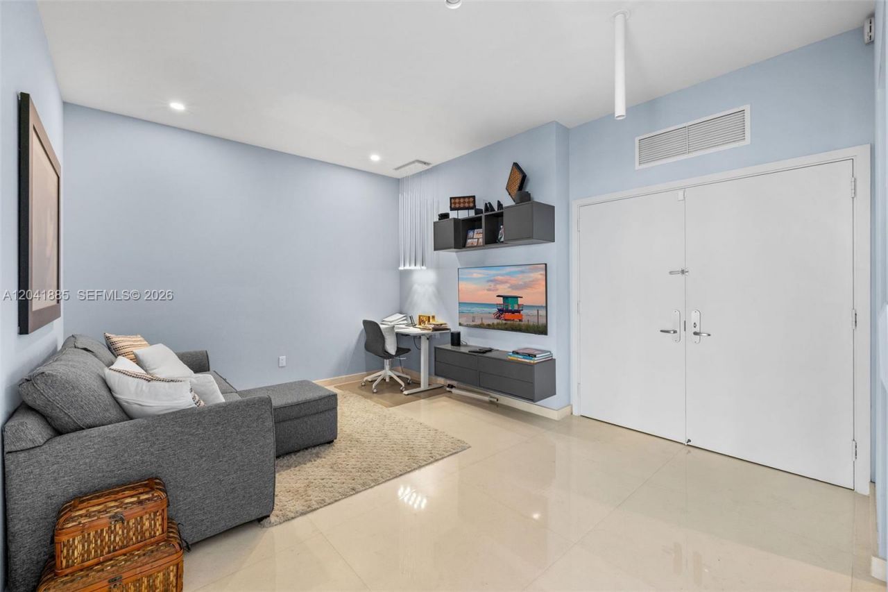 1331 Brickell Bay Dr , Unit 2909, Miami, FL 33131 Photo