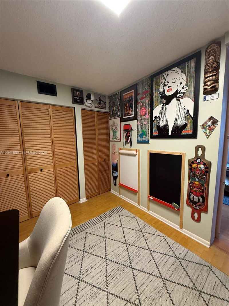 17000 NW 67th Ave , Unit 402, Hialeah, FL 33015 Photo