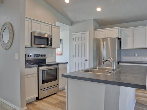 19687 Nanticoke Ave, Caldwell, ID 83605