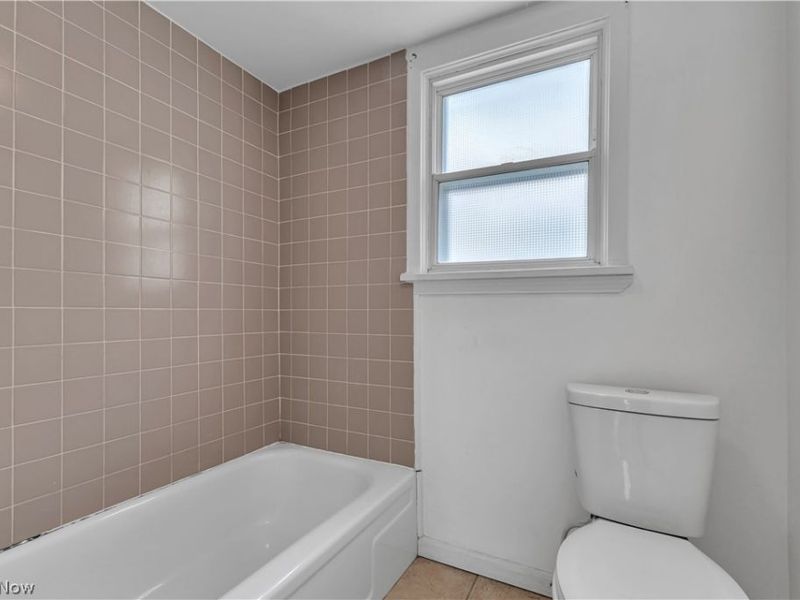 7614 Spring Garden Road, Parma, OH 44129 Photo 10