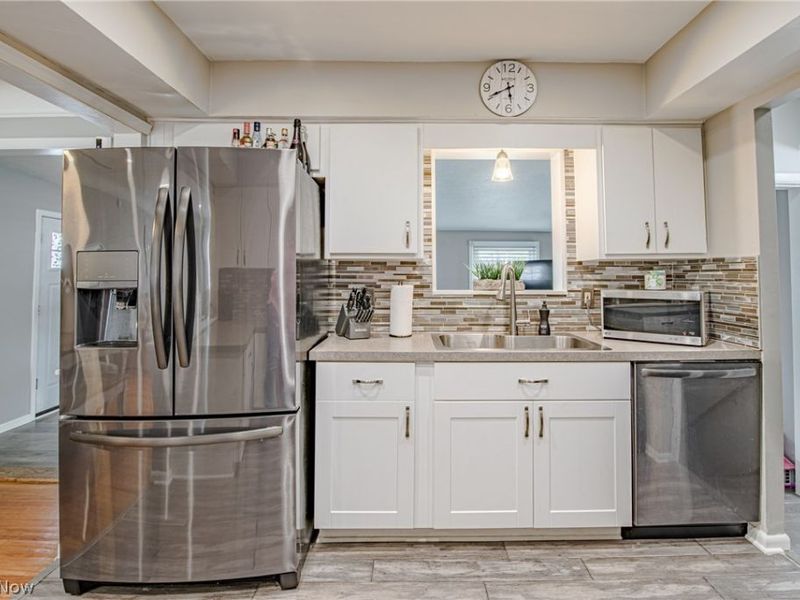 10340 Terrace Court, Parma, OH 44130 Photo 5