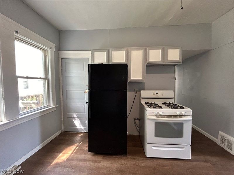 3403 Fulton Road, Unit DOWN, Cleveland, OH 44109 Photo 16