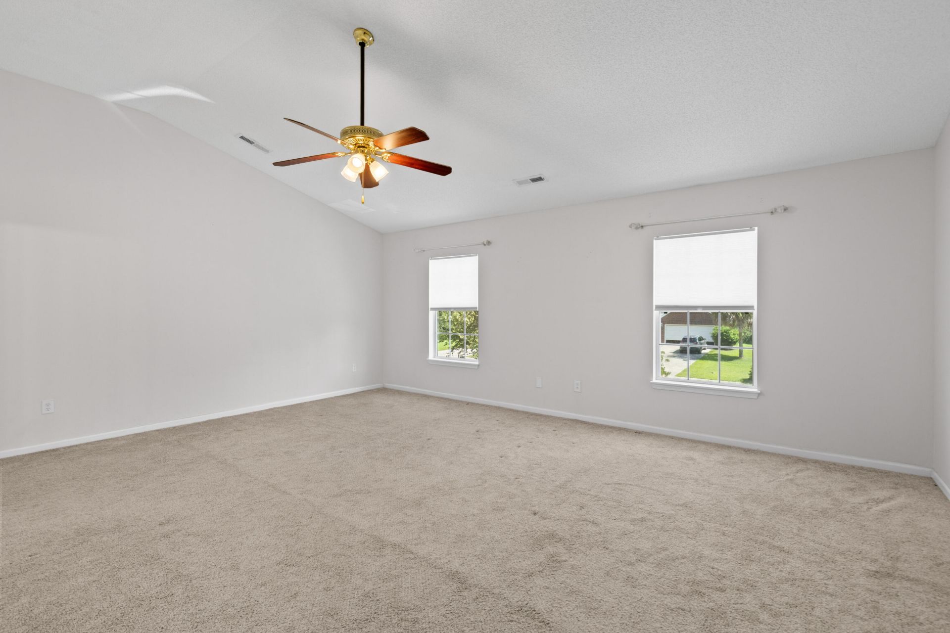 5143 Ballantine Drive Photo 23