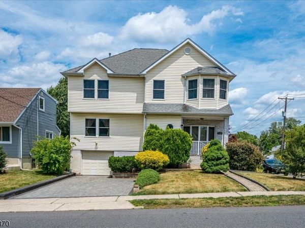 720 Ford Ave, Woodbridge, NJ 08840