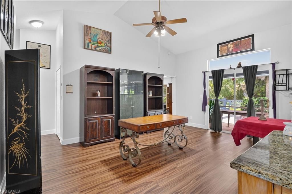 2581 4th Ave Ne, Naples, FL 34120 Photo