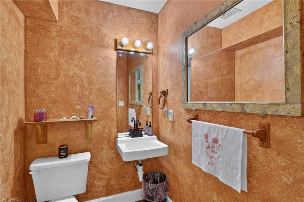 2581 4th Ave Ne, Naples, FL 34120 Photo