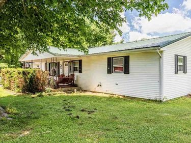 392 E Co. Rd. 210 S., Connersville, IN 47331
