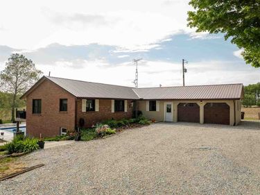 580 S STATE ROAD 1, Cambridge City, IN 47327