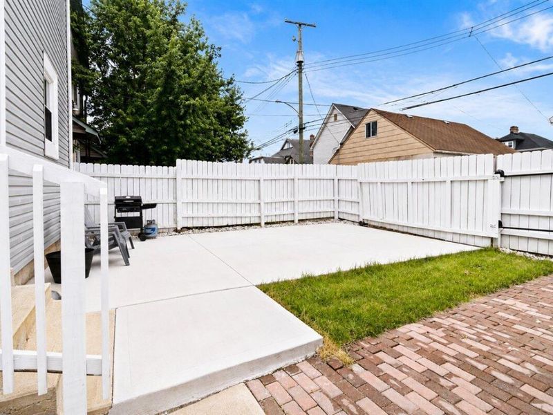 536 E Sycamore Street , Columbus, OH 43206 Photo 27