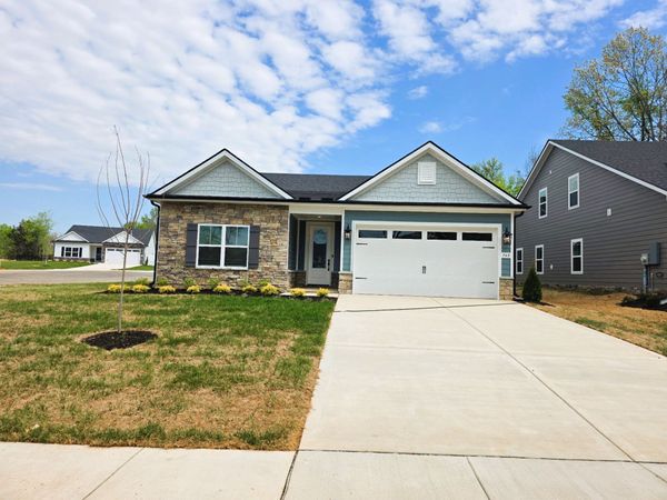 749 Brownlow Road , White House, TN 37188