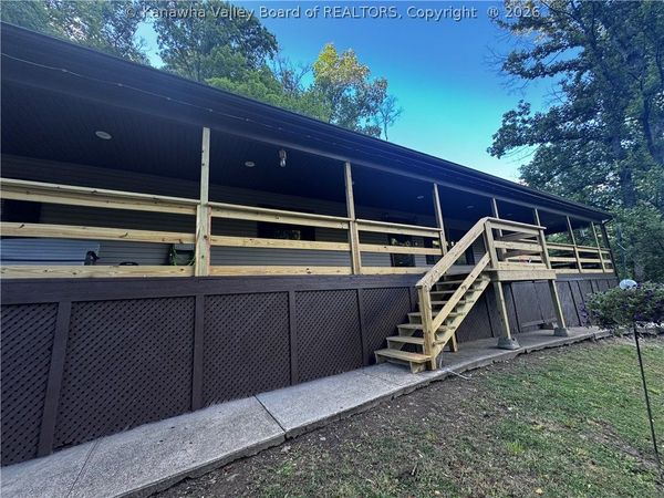 173 Kanawha Branch Road, Chapmanville, WV 25508