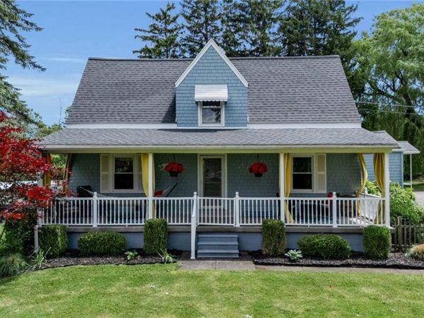 720 Aurora Street, Lancaster, NY 14086