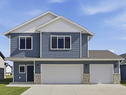 6016 79th Avenue S Horace, ND 58047
