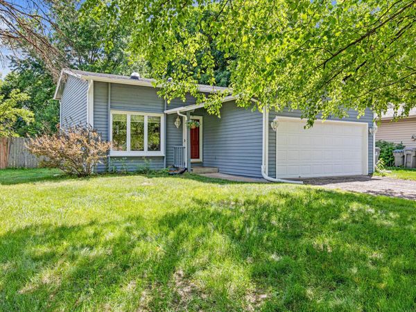 14137 Carmody Drive, Eden Prairie, MN 55347