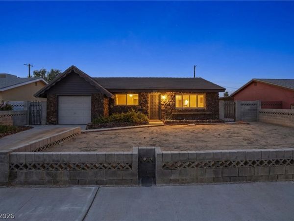 2217 Dori Avenue, Las Vegas, NV 89101