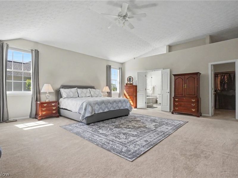 975 W Parkway Boulevard, Aurora, OH 44202 Photo 22