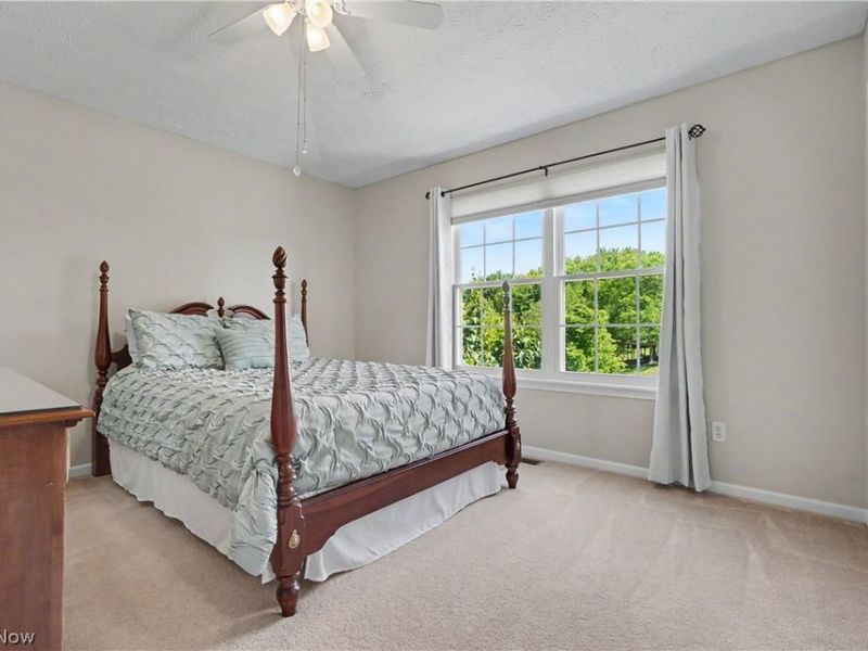 975 W Parkway Boulevard, Aurora, OH 44202 Photo 28