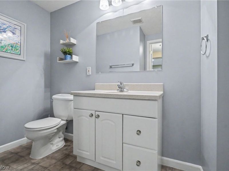 975 W Parkway Boulevard, Aurora, OH 44202 Photo 36