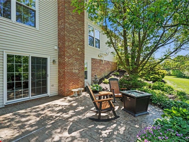 975 W Parkway Boulevard, Aurora, OH 44202 Photo 39