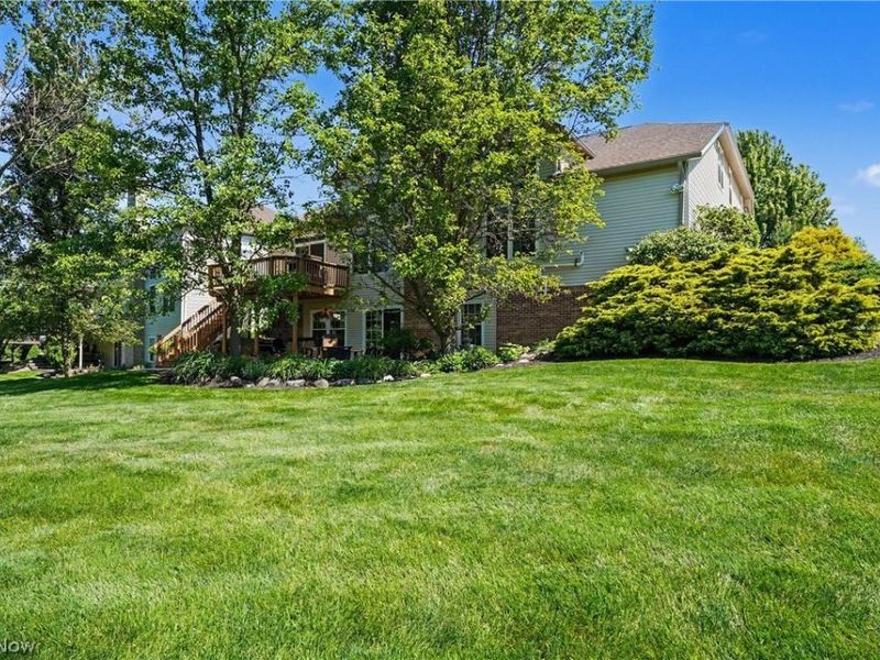 975 W Parkway Boulevard, Aurora, OH 44202 Photo 44
