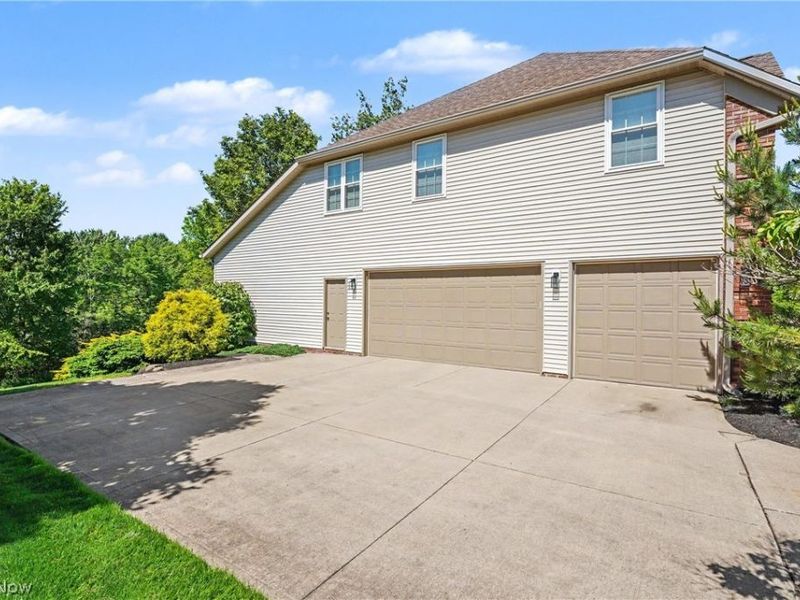 975 W Parkway Boulevard, Aurora, OH 44202 Photo 45