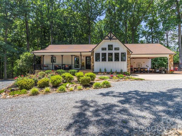 384 Rankin Hill Road, Troutman, NC 28166