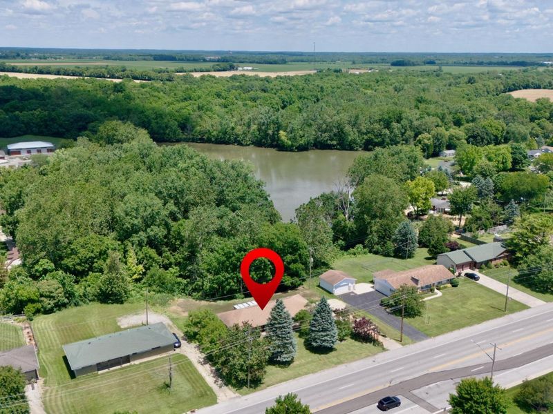 424 W Main Street, West Jefferson, OH 43162 Photo 2