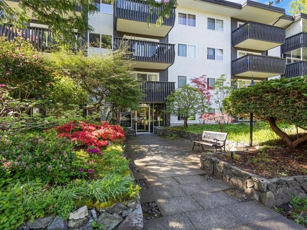 1035 McClure St , Unit #204, Victoria, BC V8V 3G1