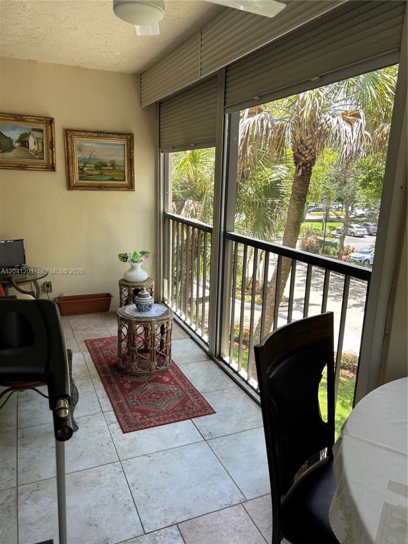 16325 Golf Club Rd , Unit 304, Weston, FL 33326 Photo