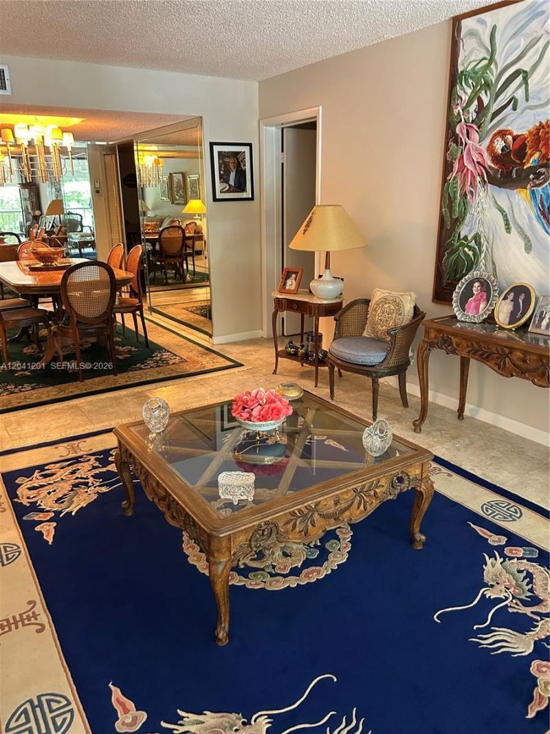 16325 Golf Club Rd , Unit 304, Weston, FL 33326 Photo