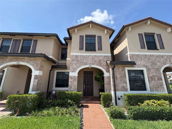 3482 W 114th Ter , Hialeah, FL 33018