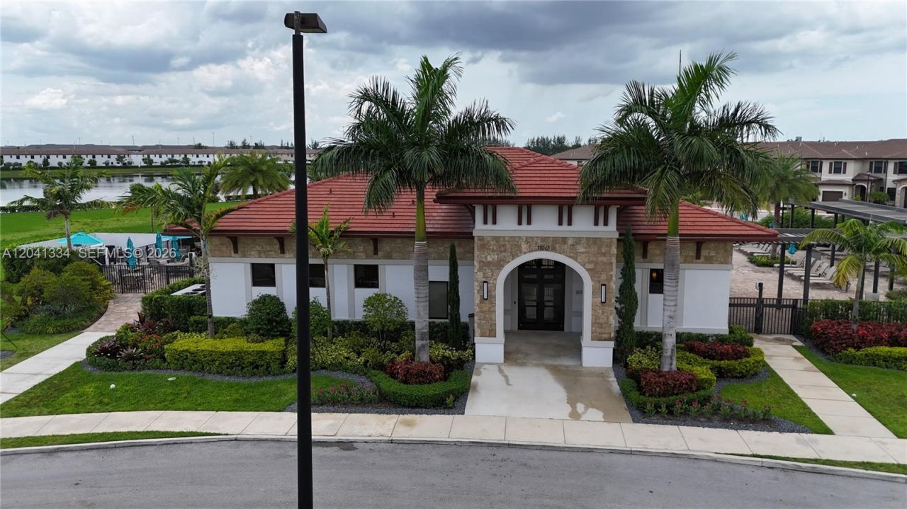 3482 W 114th Ter , Hialeah, FL 33018 Photo