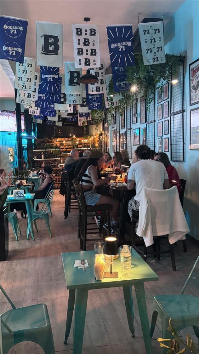 1014 71st St , Miami Beach, FL 33141 Photo