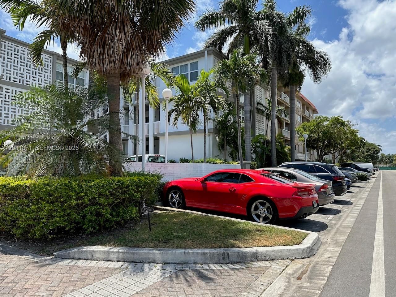 1080 99th St, Unit 212, Bay Harbor Islands, FL 33154 Photo