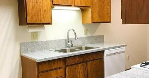 1527 Irwin Ave, Escalon, CA 95320 Photo