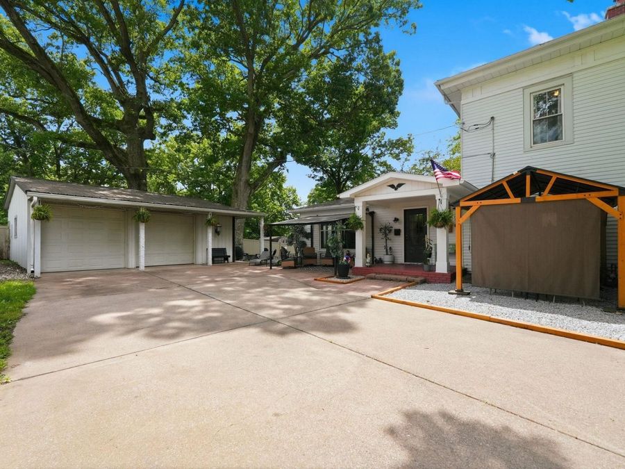 Property Image 37
