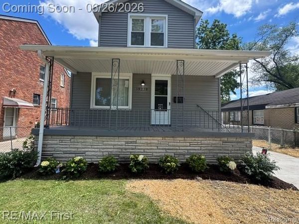 19310 Centralia, Redford Twp, MI 48240