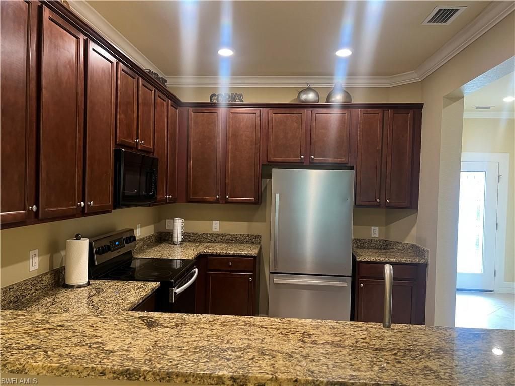 10300 Via Colomba Cir , Fort Myers, FL 33966 Photo