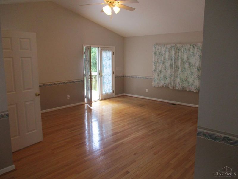 10952 Gosling Road, Colerain Township, OH 45252 Photo 11