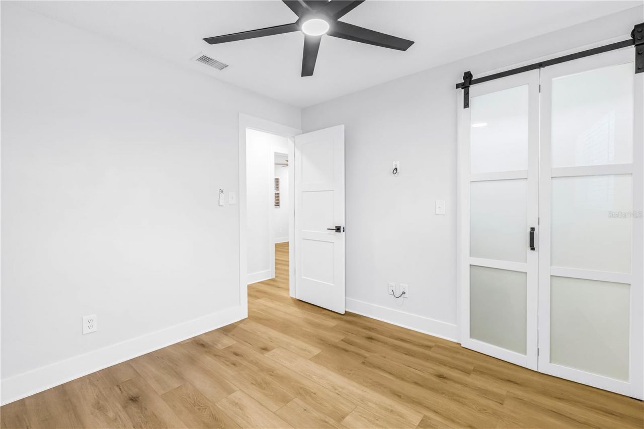 5846 12th Street S, Saint Petersburg, FL 33705 Photo