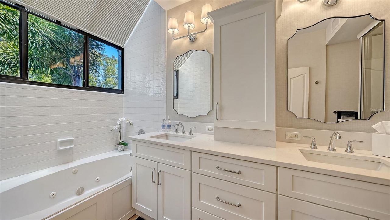 2000 Harbourside Drive , Unit 1501, Longboat Key, FL 34228 Photo