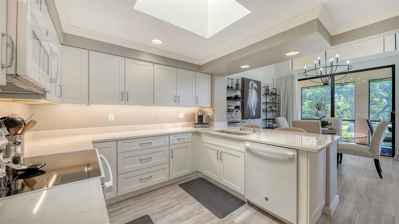 2000 Harbourside Drive , Unit 1501, Longboat Key, FL 34228 Photo