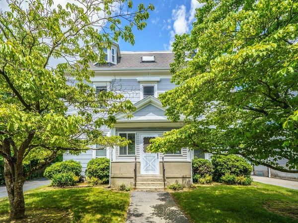 59 River St, Newton, MA 02465
