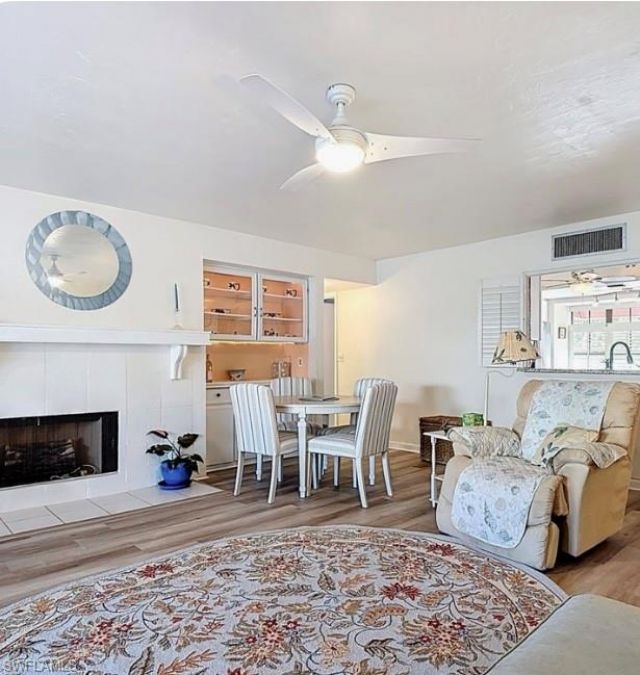 627 Serendipity Dr , Unit 627, Naples, FL 34108 Photo