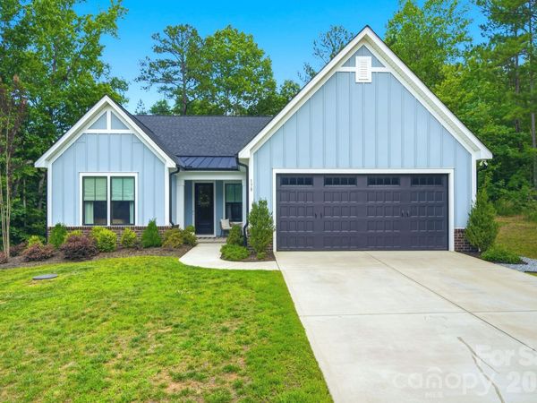 178 Powder Spring Drive, Statesville, NC 28677