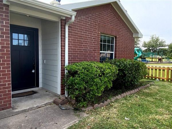 12817 Chime DR, Manor, TX 78653