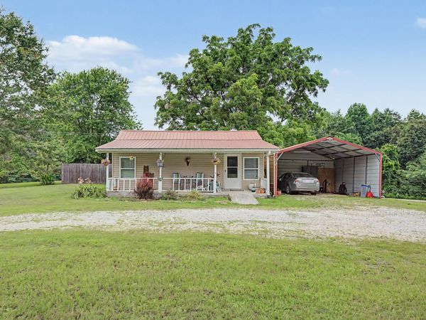 527, 529A, & 529B Highway 4, Dennis, MS 38838
